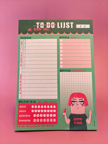 Grappig to do lijst notitieblok met cartoonfiguur, welzijnstracker en roze achtergrond.