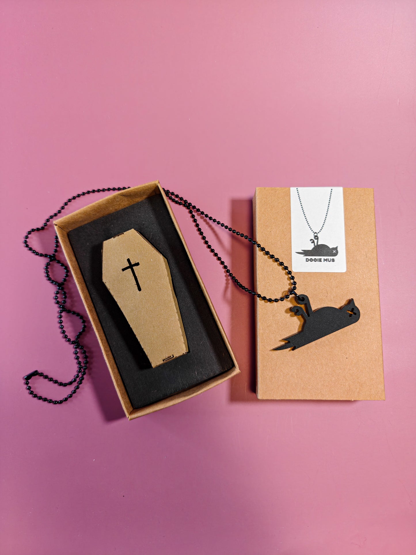 De Dooie Mus Ketting